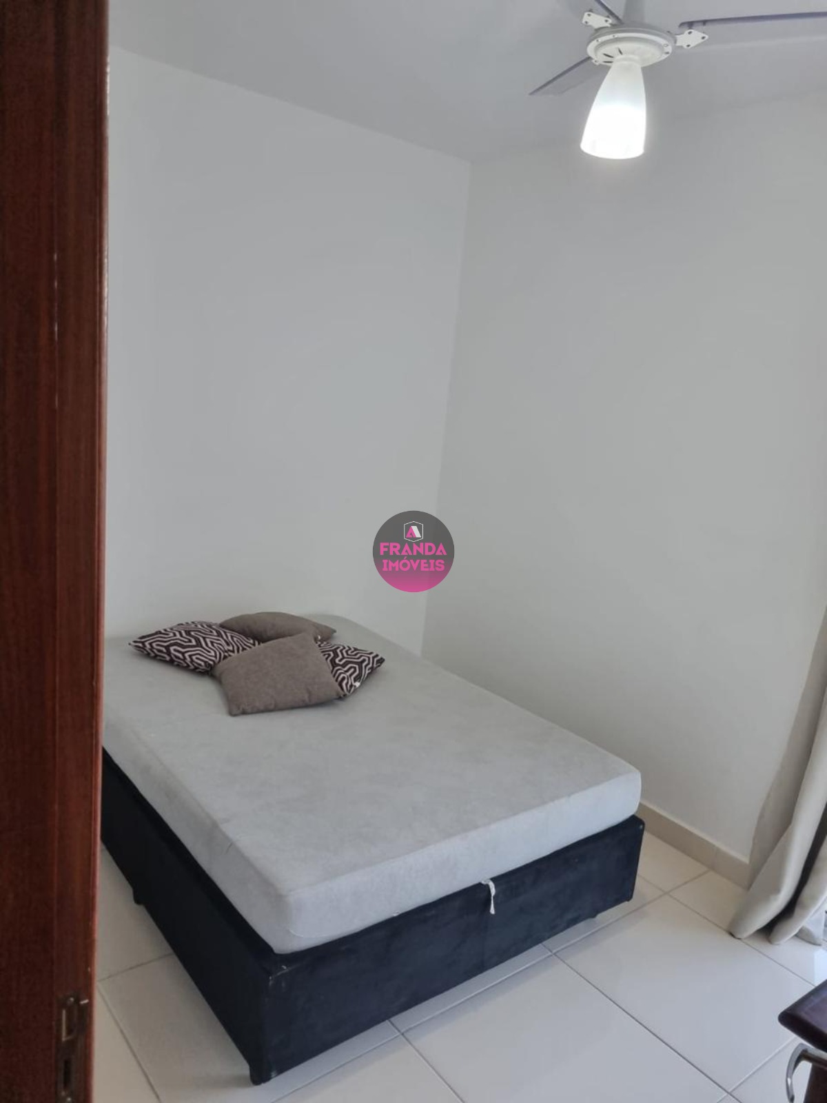 Apartamento para alugar com 2 quartos, 55m² - Foto 10
