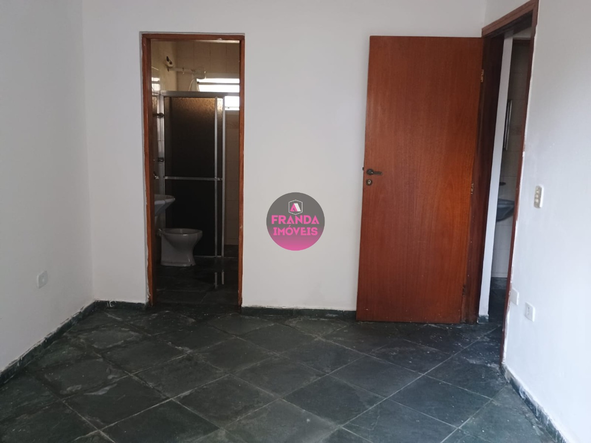 Apartamento para alugar com 2 quartos, 55m² - Foto 2