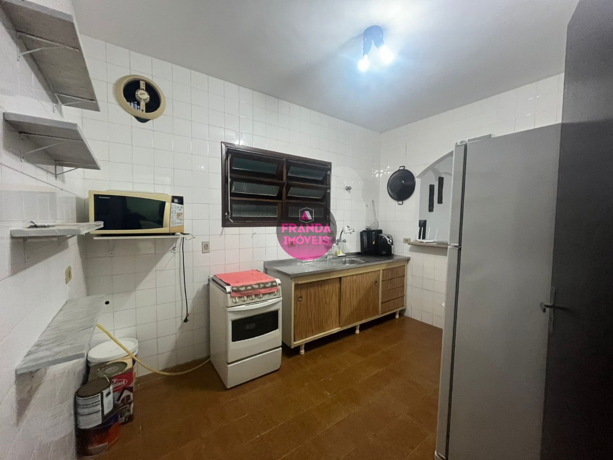 Casa, 3 quartos, 140 m² - Foto 3