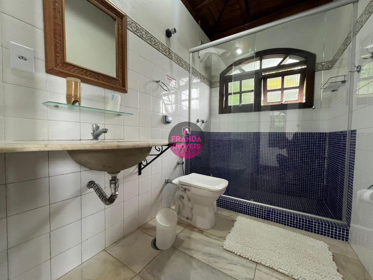 Casa, 5 quartos, 298 m² - Foto 4