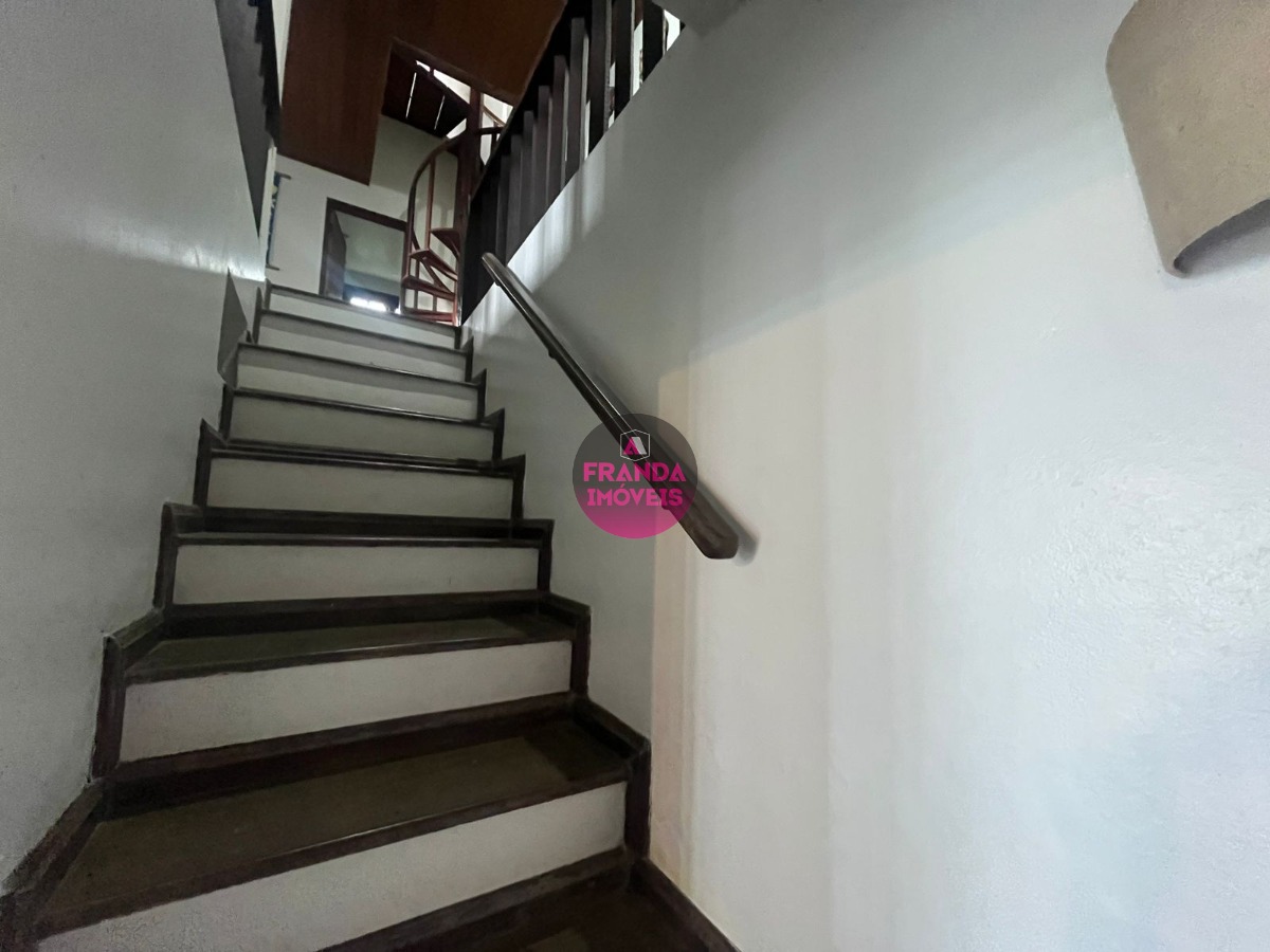 Casa, 5 quartos, 298 m² - Foto 22