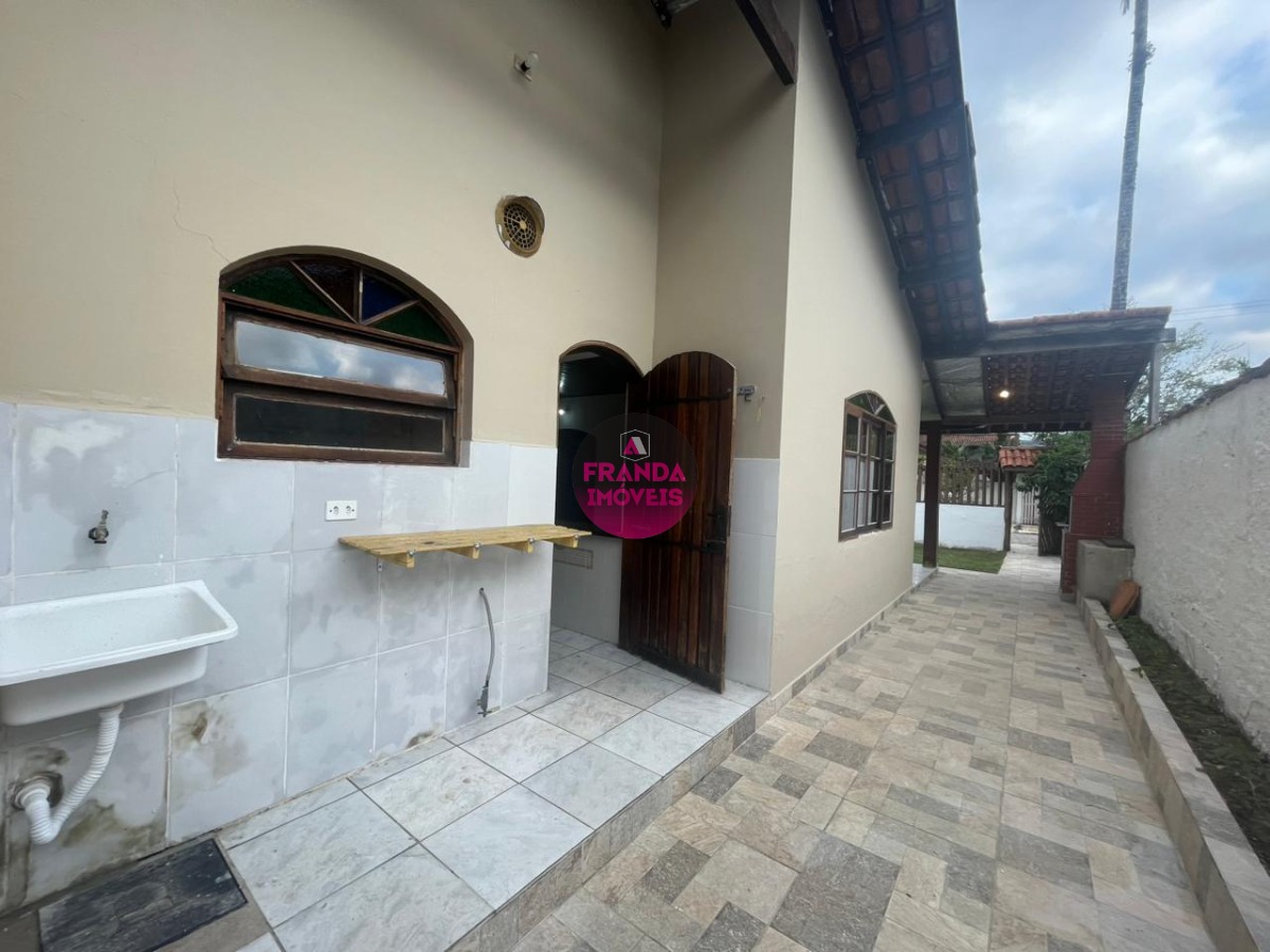 Casa, 3 quartos, 179 m² - Foto 2