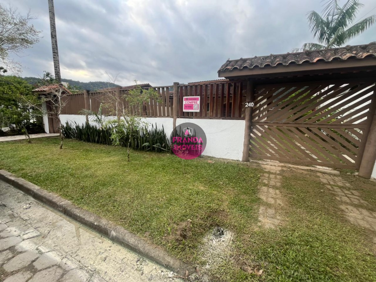 Casa, 3 quartos, 179 m² - Foto 35