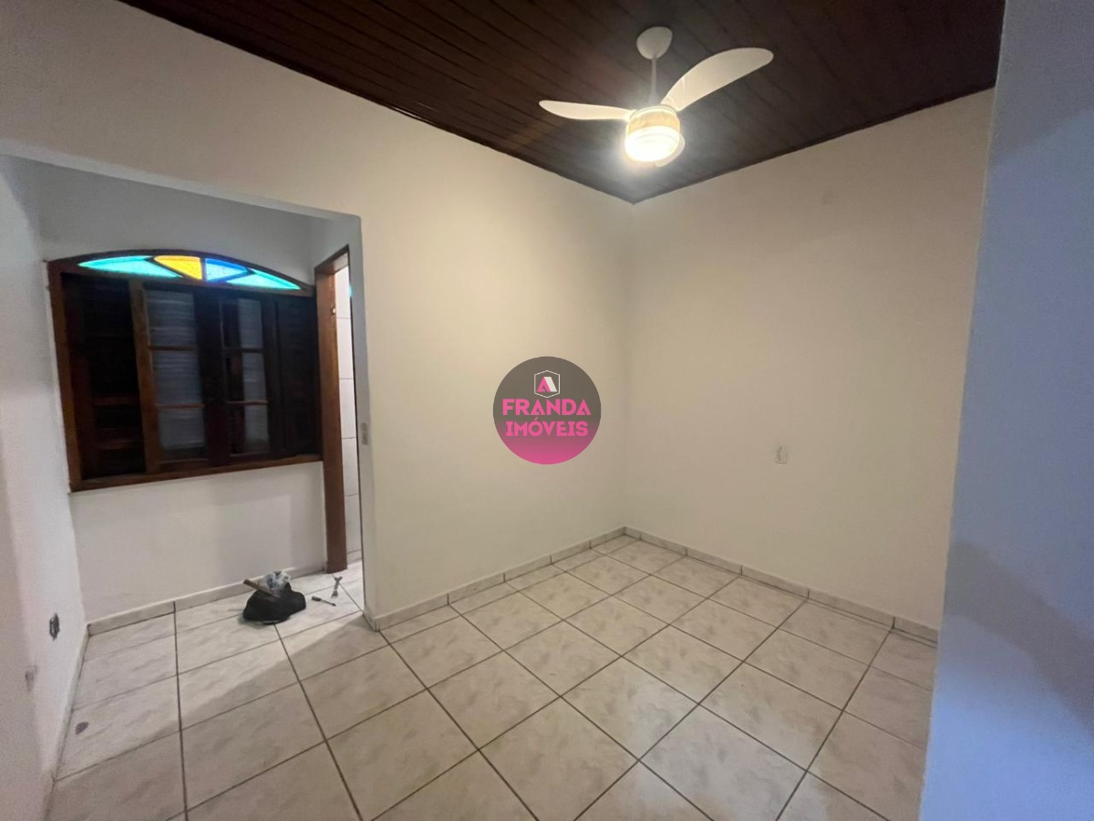 Casa, 3 quartos, 179 m² - Foto 4