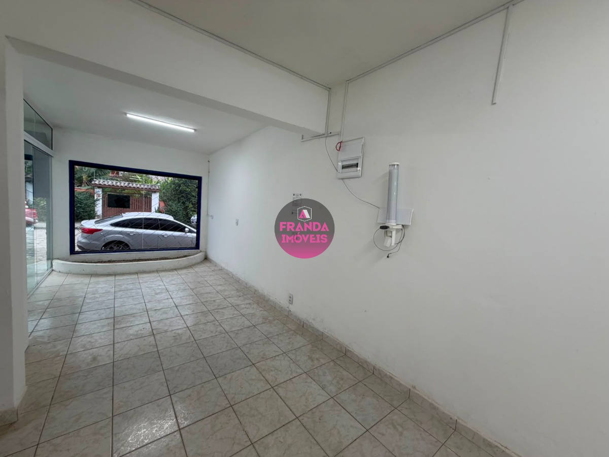 Ponto comercial para locação definitiva centro de ubatuba/sp