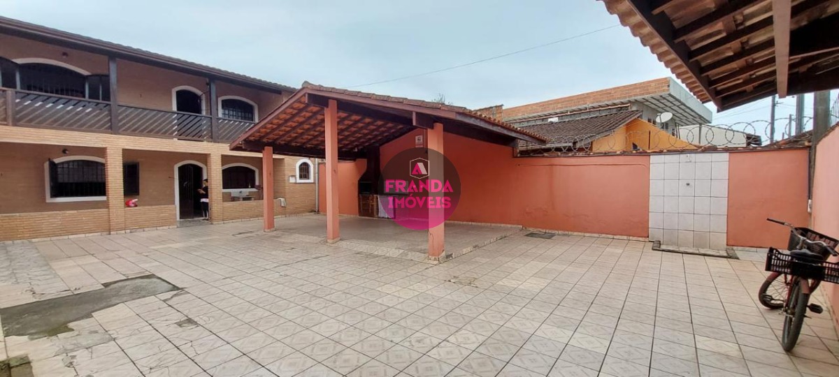 Casa, 3 quartos, 148 m² - Foto 1