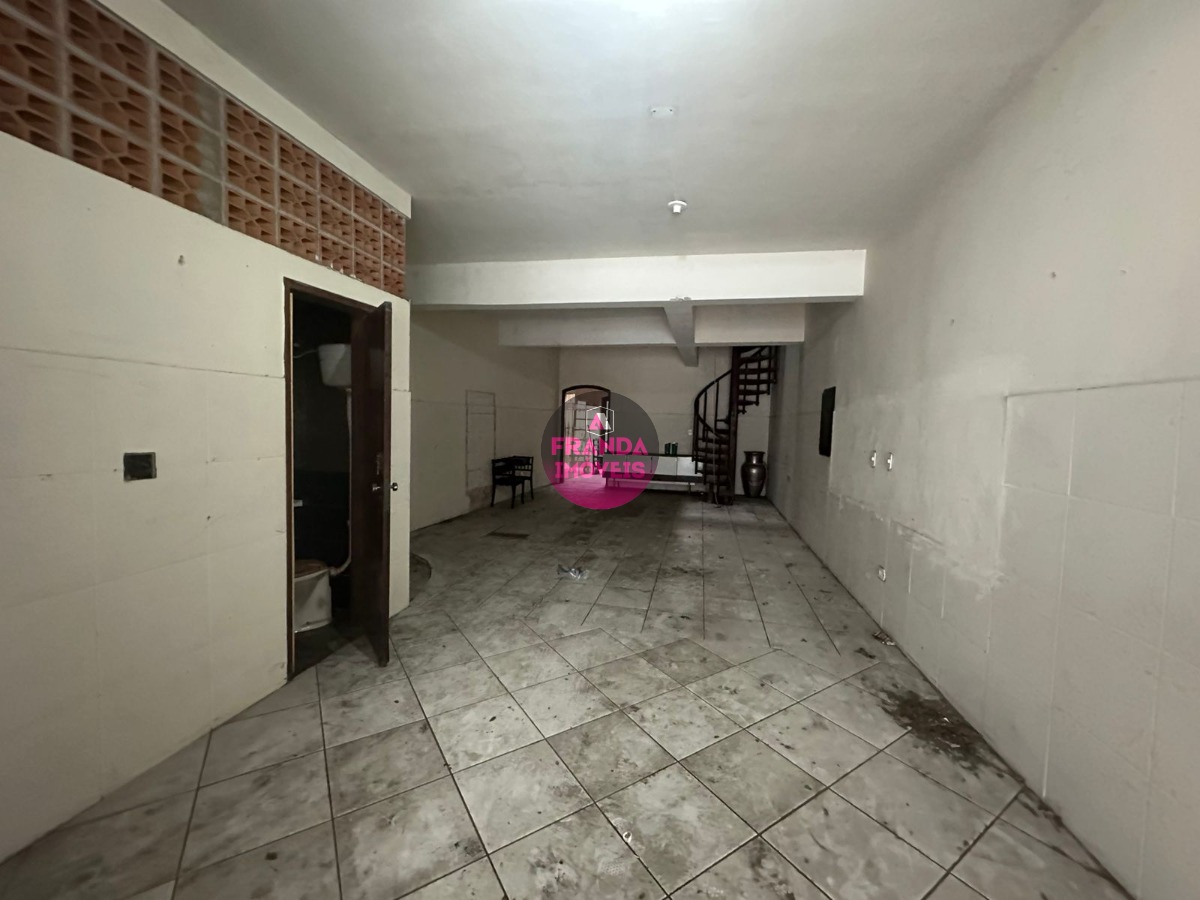 Sobrado, 3 quartos, 268 m² - Foto 13