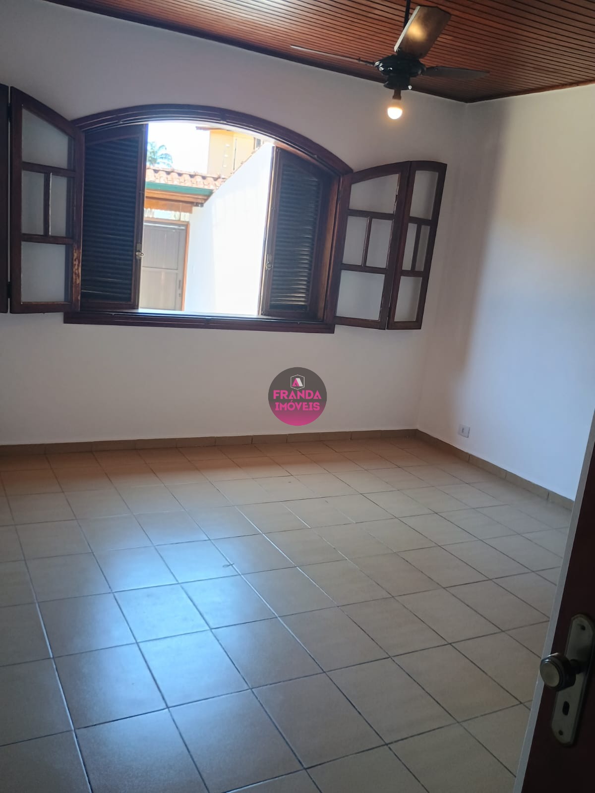 Casa, 3 quartos, 350 m² - Foto 17