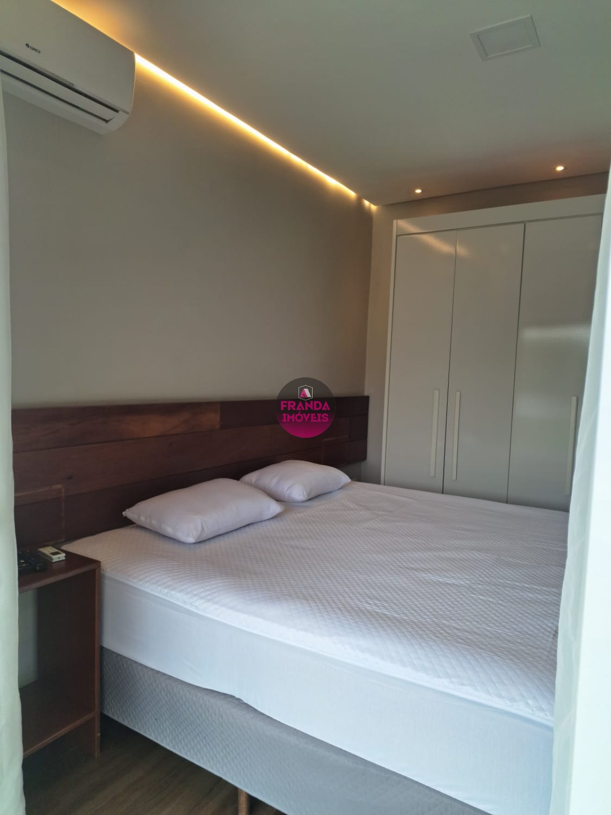 Casa, 5 quartos, 250 m² - Foto 19