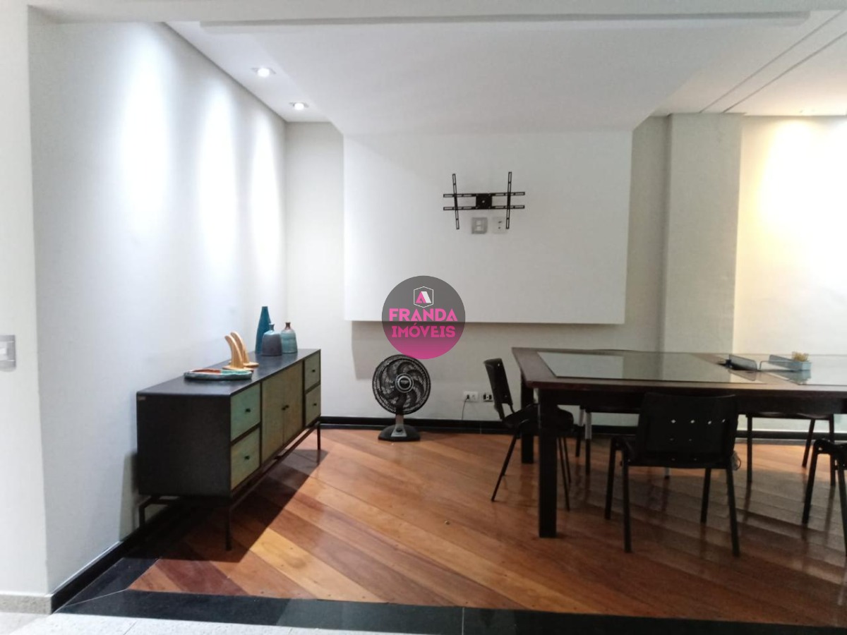 Casa, 3 quartos, 291 m² - Foto 3