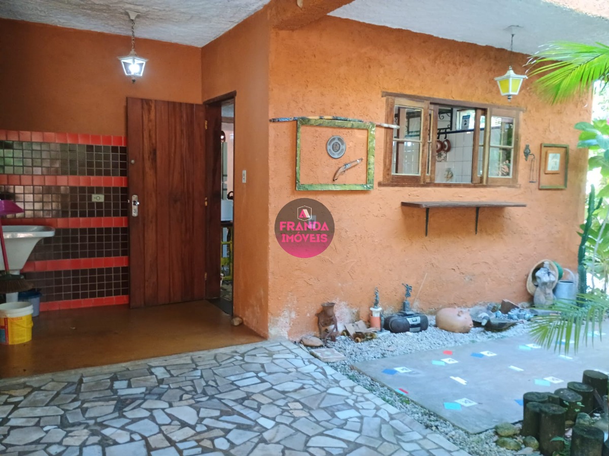 Casa, 4 quartos, 150 m² - Foto 2