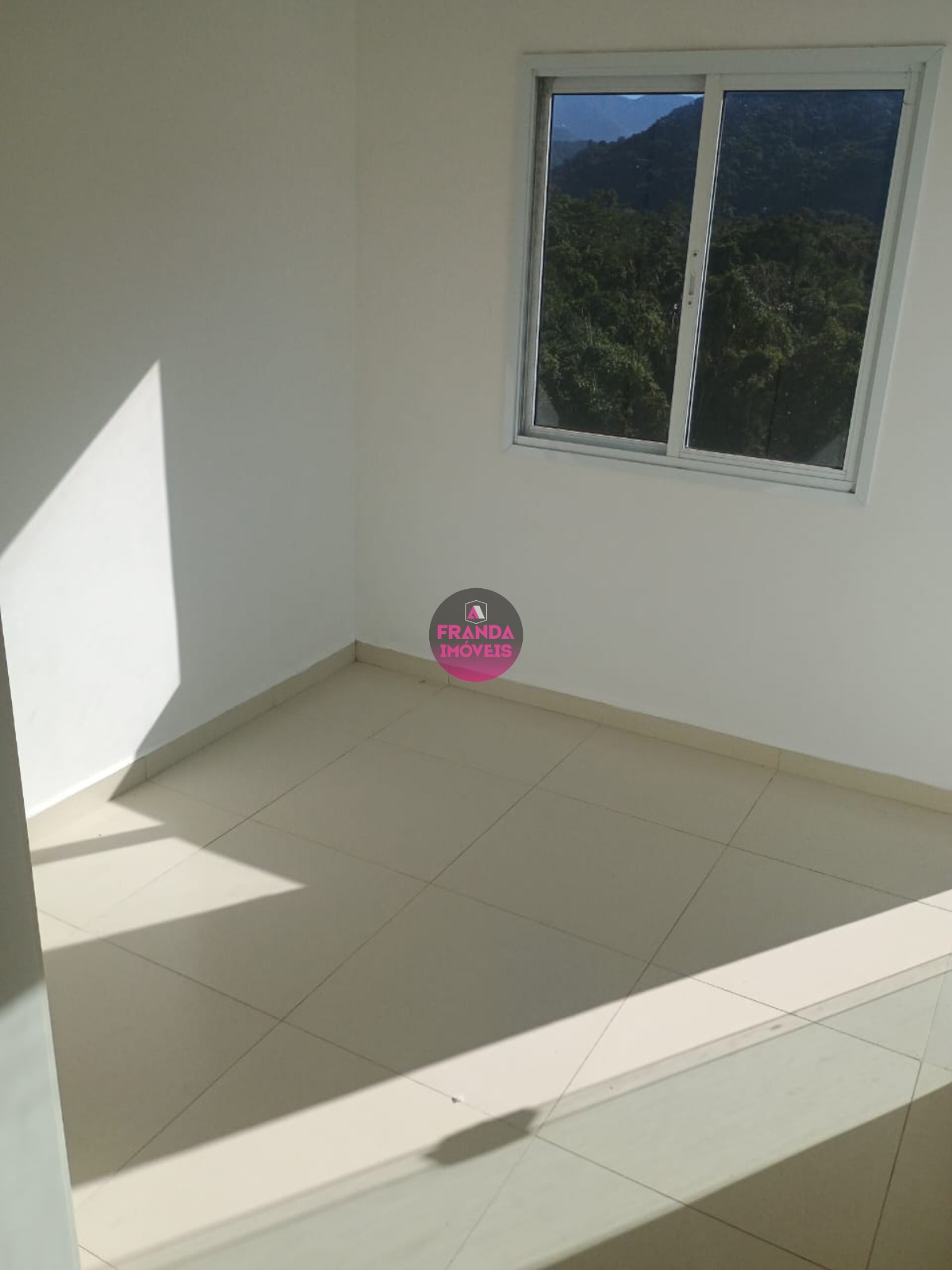 Cobertura Para Locação Definitiva no Perequê-Açu - Ubatuba/SP