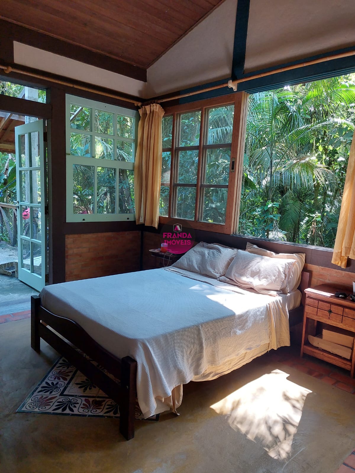 Casa, 4 quartos, 230 m² - Foto 25