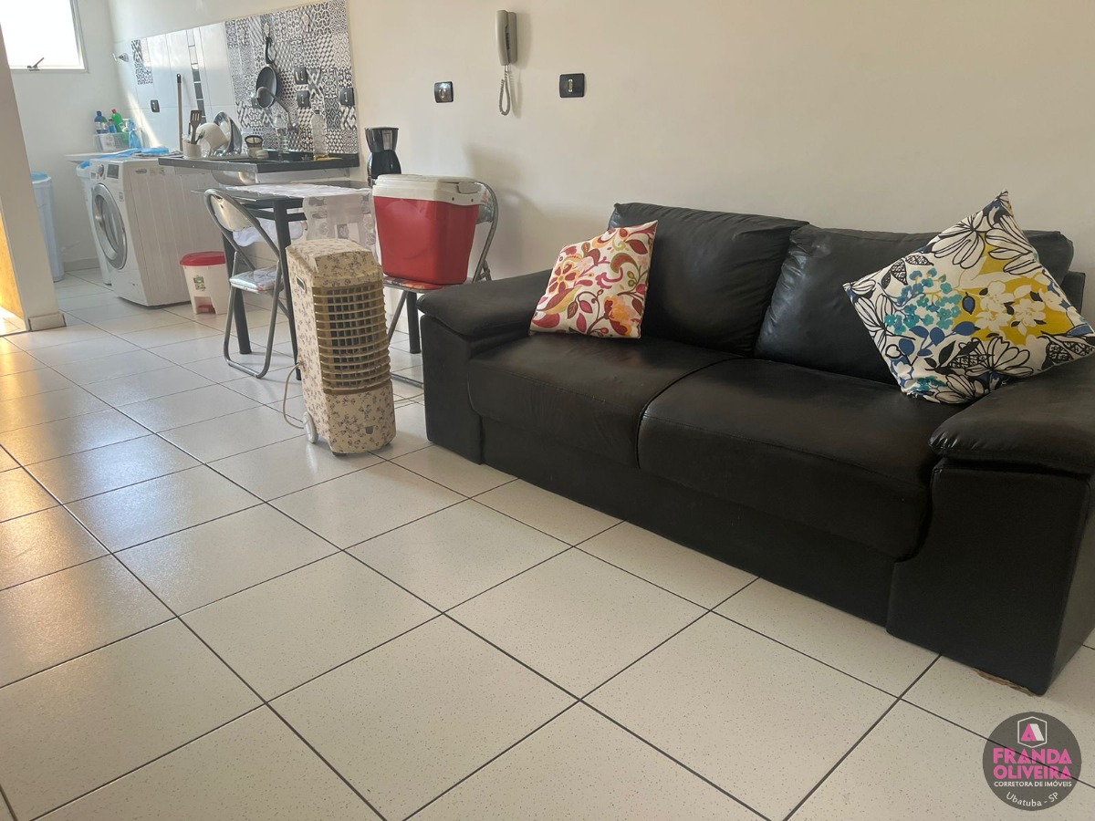 Venda de apartamento mobiliado no bairro ipiranguinha em uba