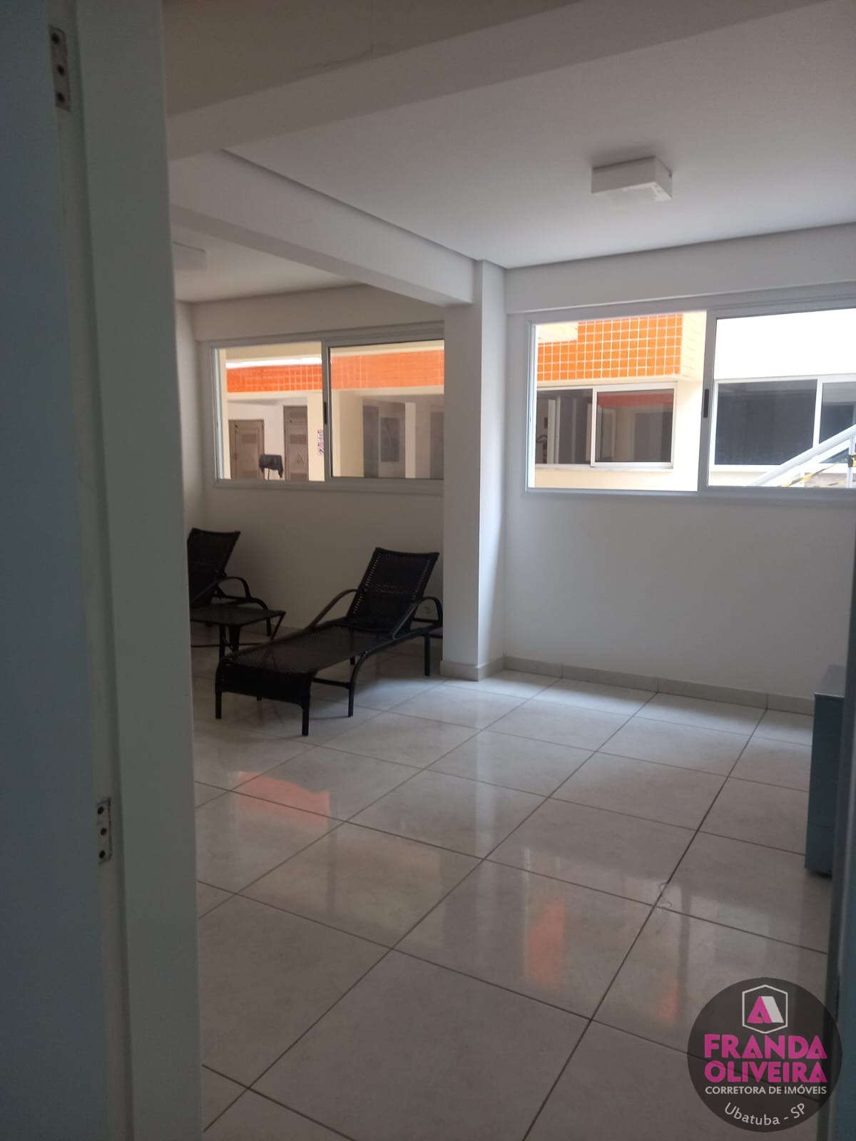 Venda Imperdível: Belíssima Cobertura Duplex em Ubatuba/SP!