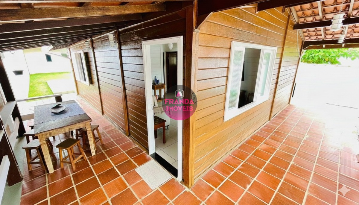 Venda de Charmosa Casa em Ubatuba/SP!!!!
