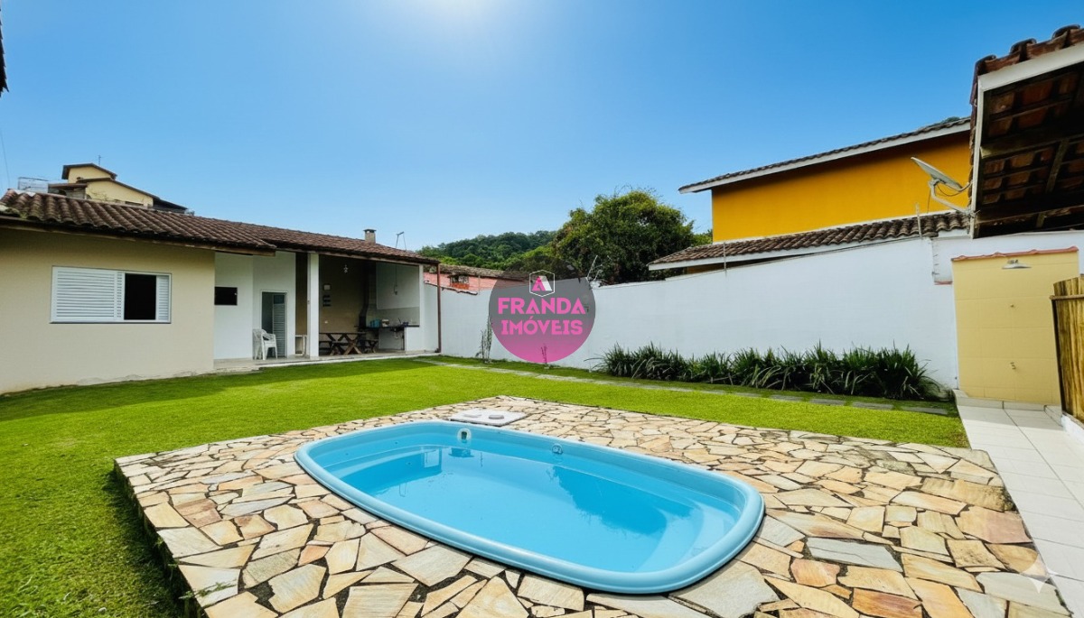 Venda de Charmosa Casa em Ubatuba/SP!!!!