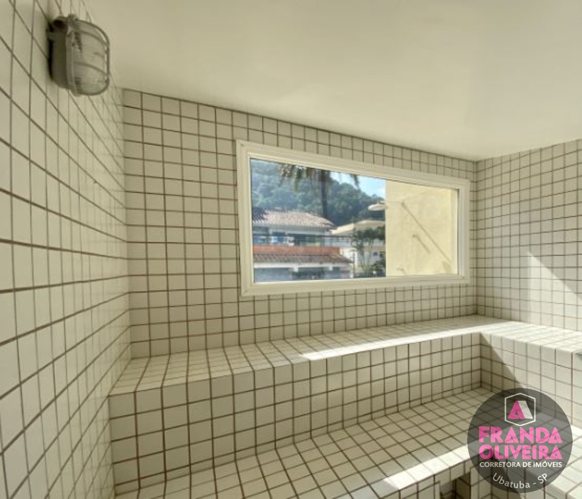 Venda de Apartamento de Alto Padrão Frente Mar em Ubatuba-S.P !!!