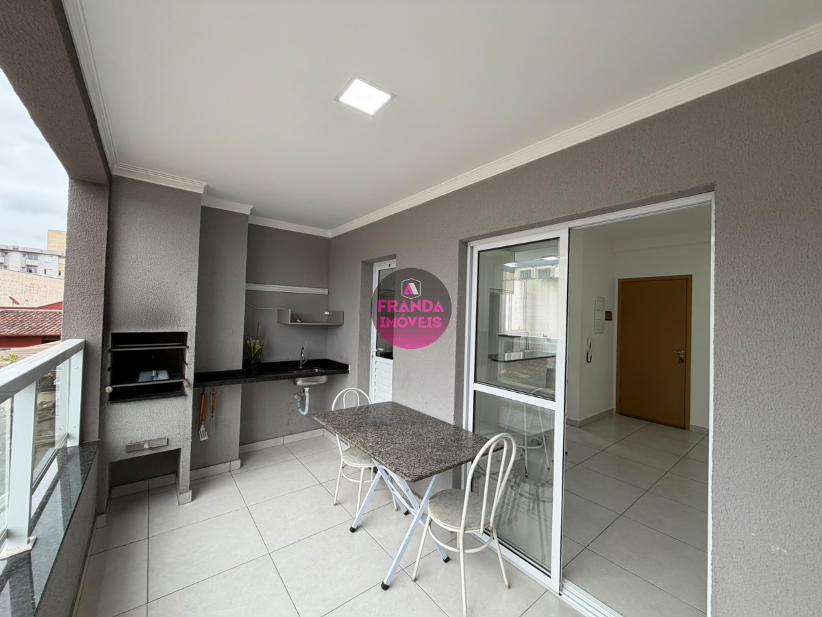 Apartamento, 3 quartos, 77 m² - Foto 2