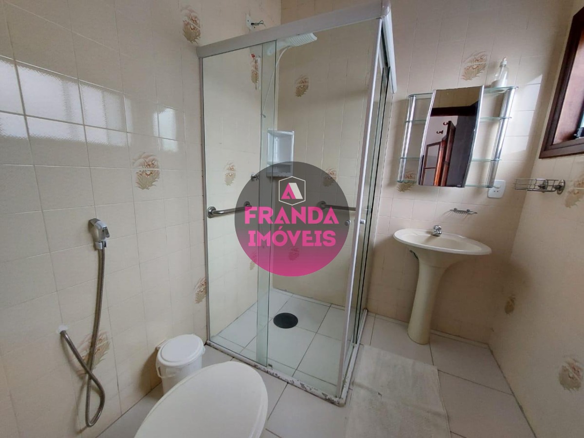 Casa, 3 quartos, 250 m² - Foto 10