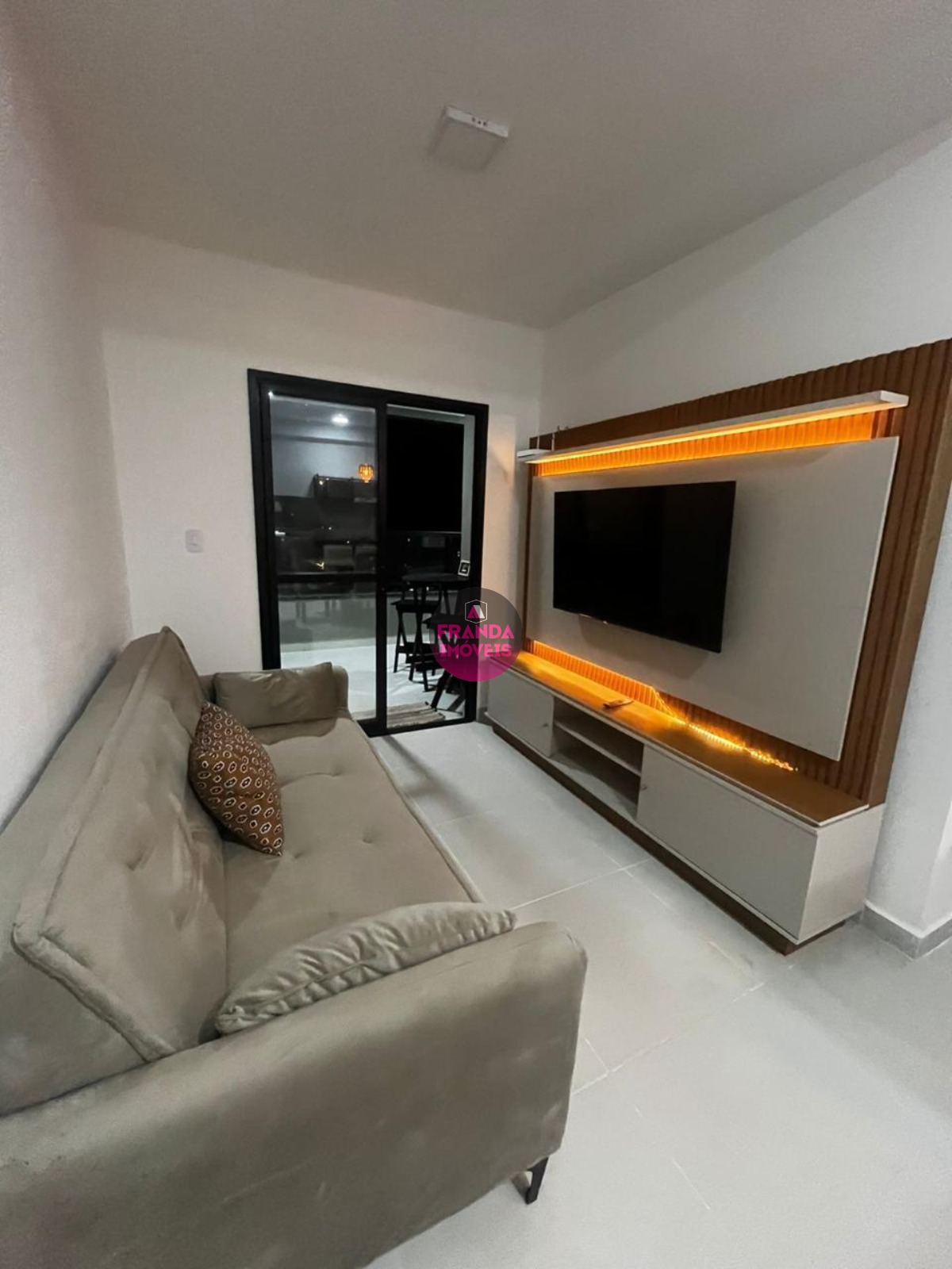 Apartamento, 2 quartos, 63 m² - Foto 1