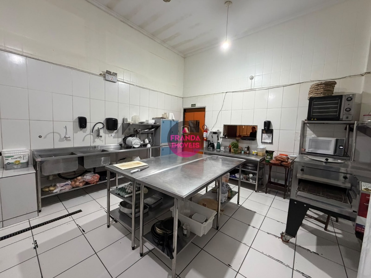 Loja-Salão, 200 m² - Foto 2