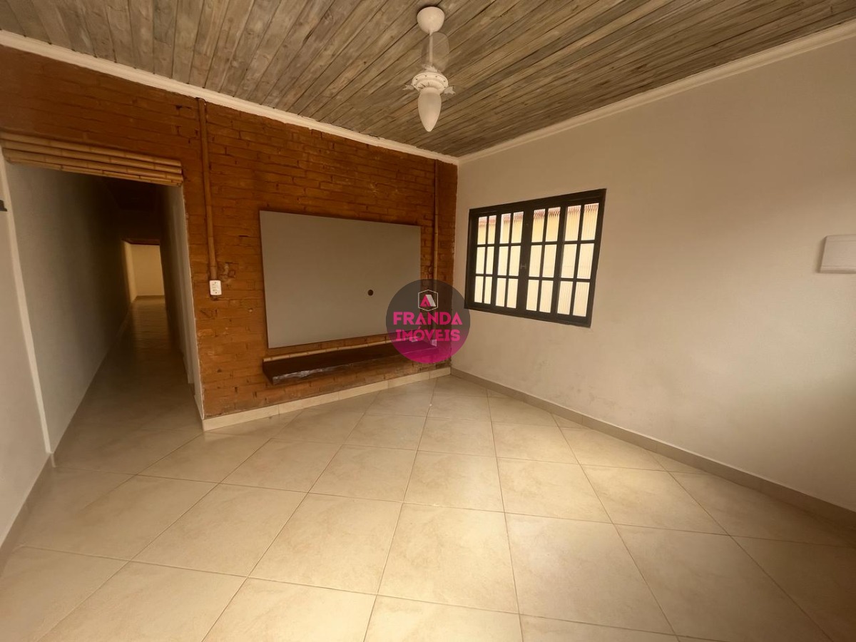 Casa, 3 quartos, 100 m² - Foto 1