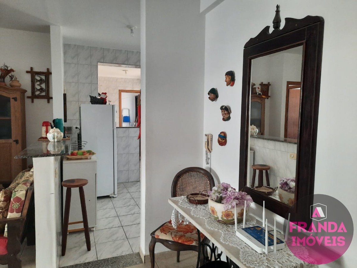 Venda de Apartamento no Bairro Tenório em Ubatuba-SP