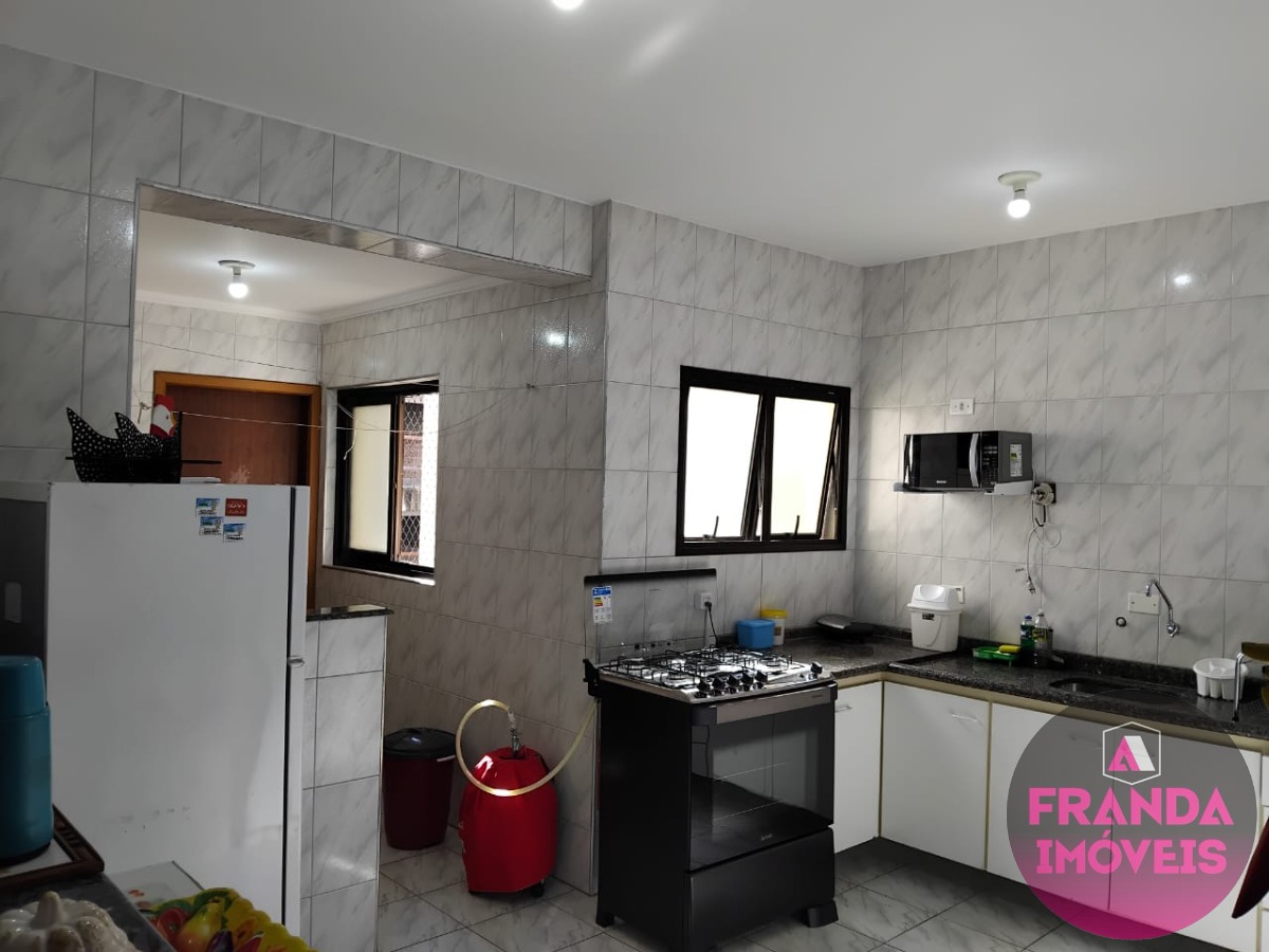 Venda de Apartamento no Bairro Tenório em Ubatuba-SP