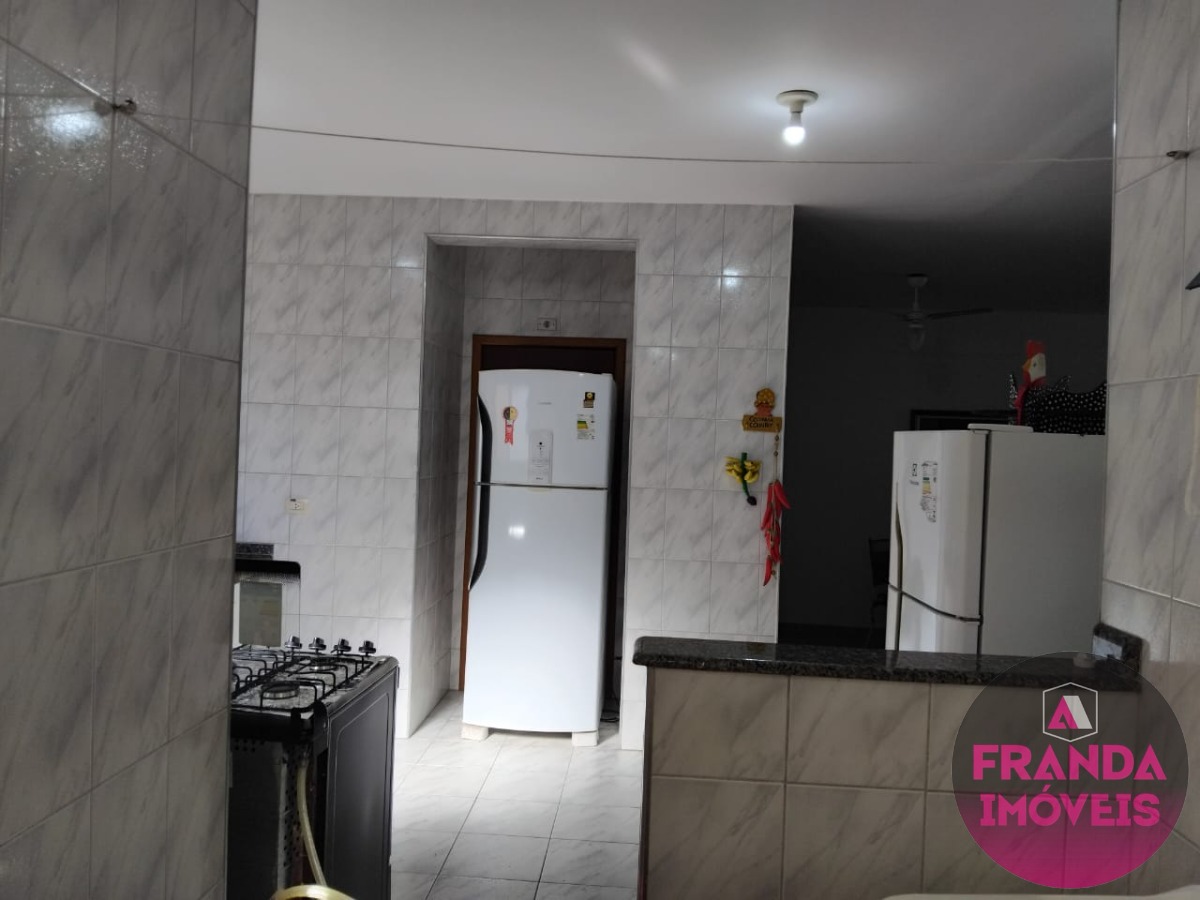 Venda de Apartamento no Bairro Tenório em Ubatuba-SP
