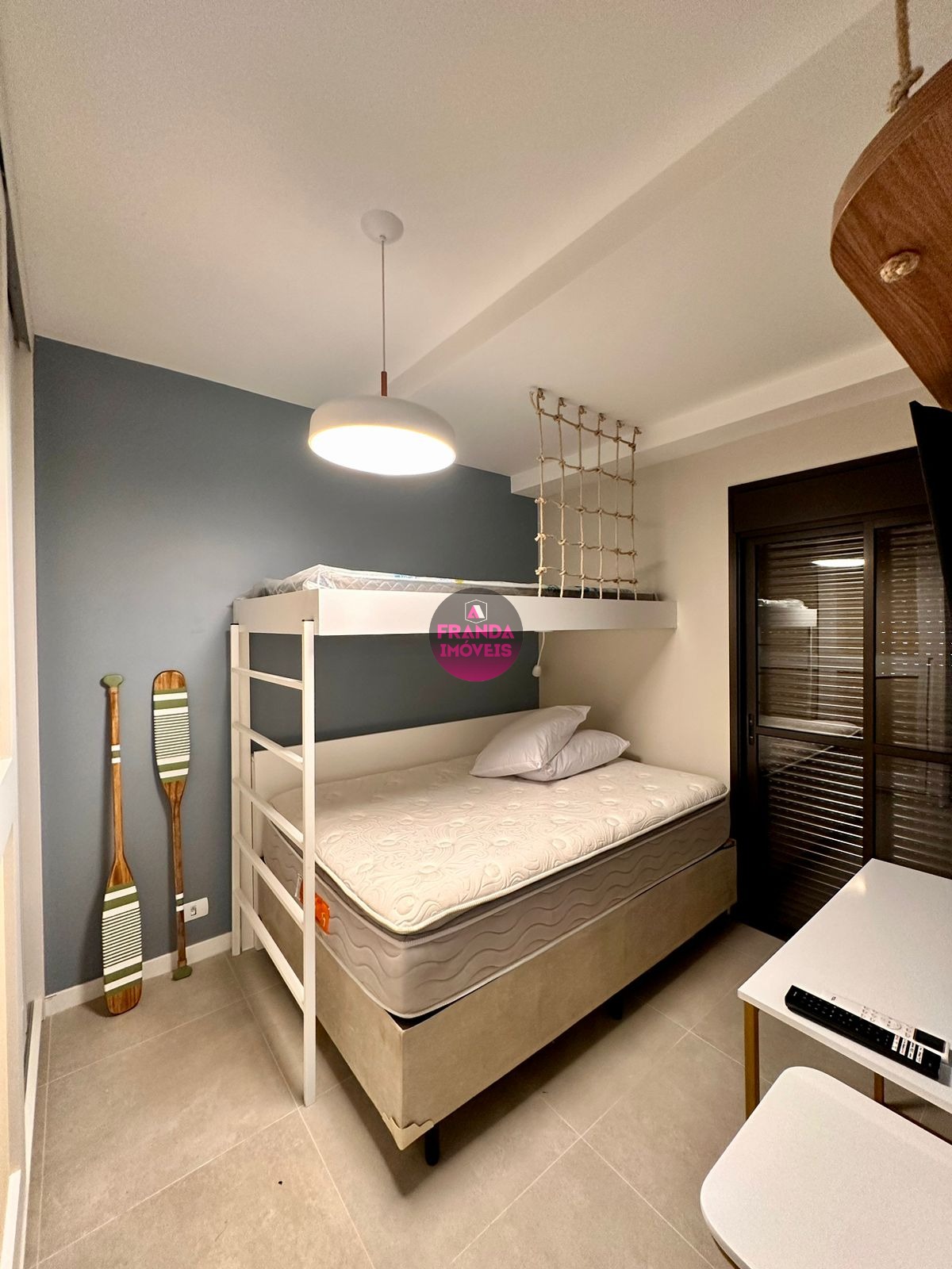 Apartamento de Alto Padrão à Venda no Bairro Itaguá por R$ 1.650.000,00