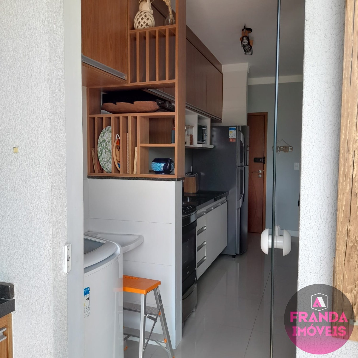 Apartamento Mobiliado à Venda no Centro de Ubatuba/SP!