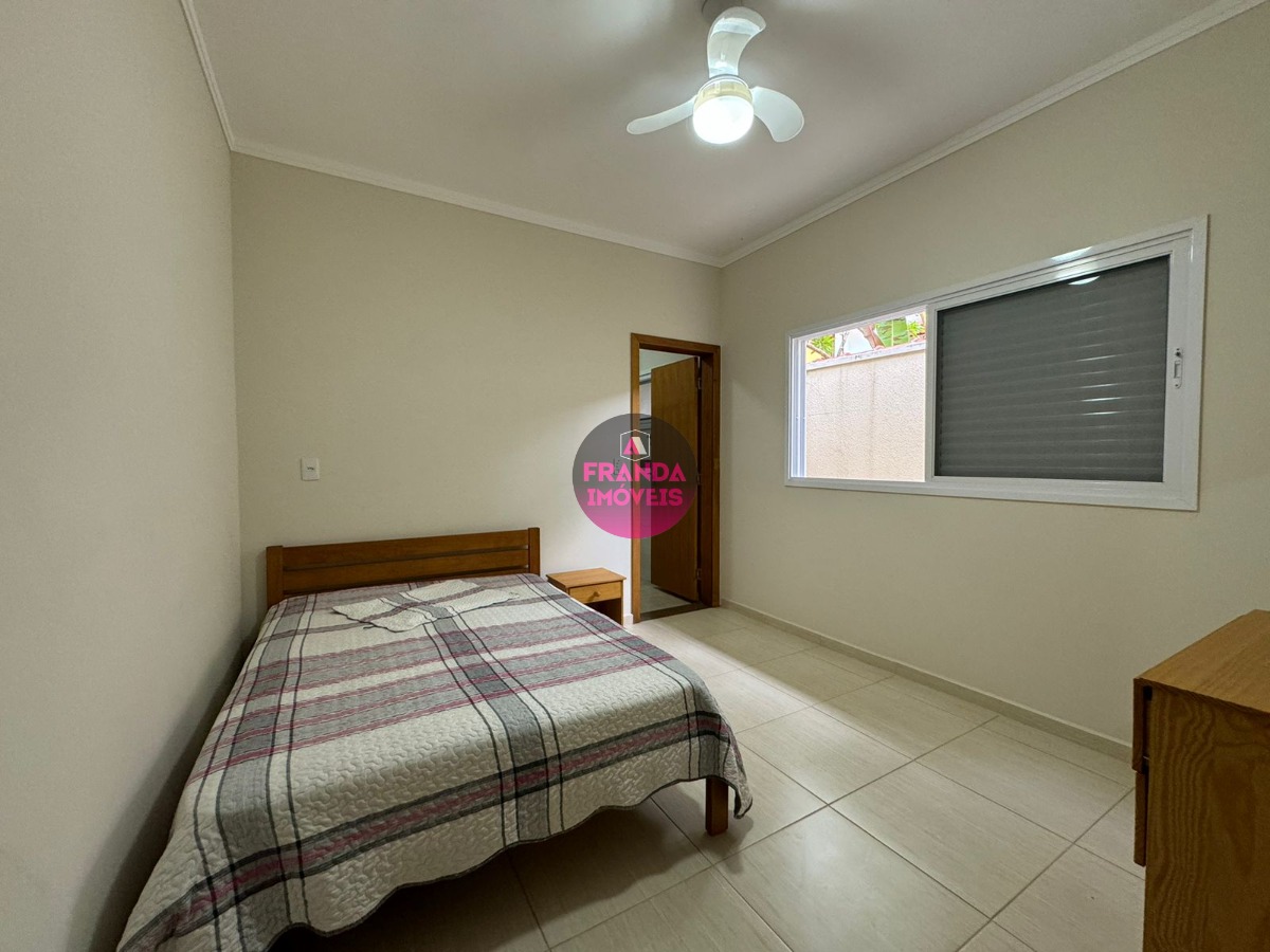Maravilhosa Casa à Venda no Bairro Perequê-Açu - Um Paraíso à Sua Espera!