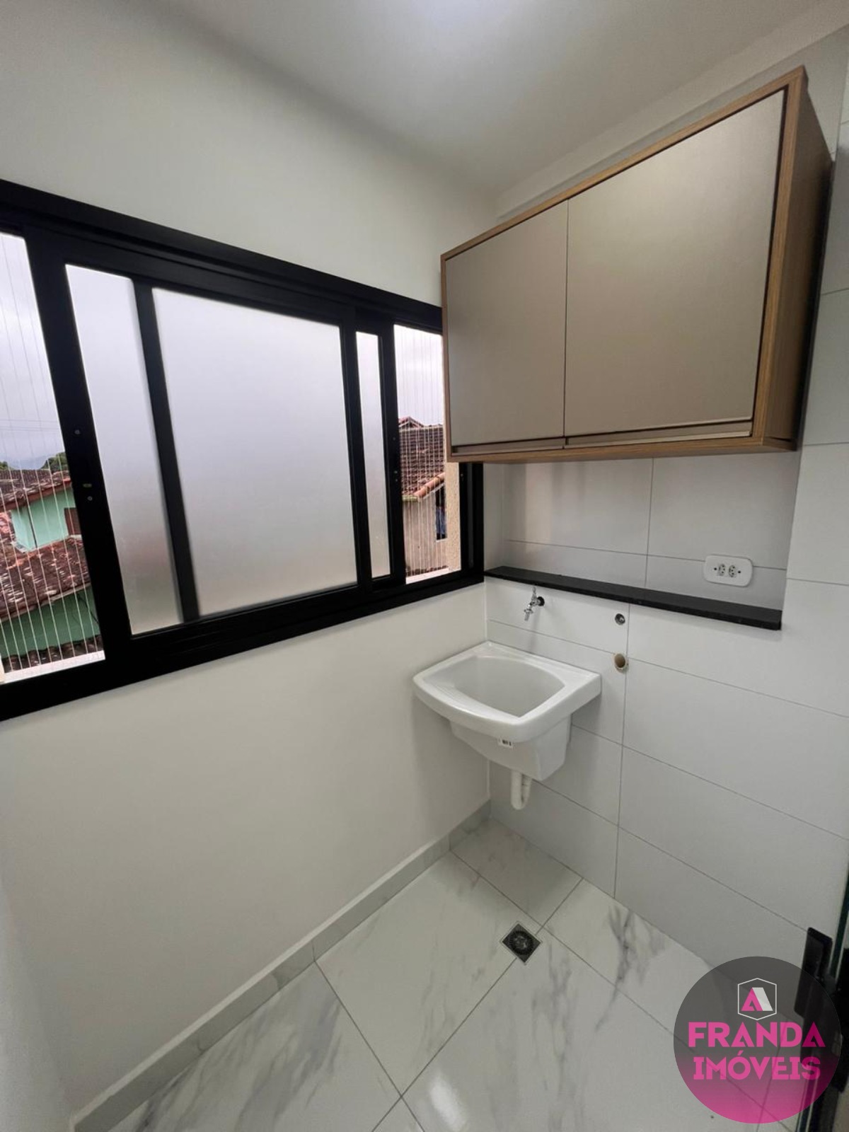 Apartamento à Venda no Bairro Silop - Ubatuba/SP