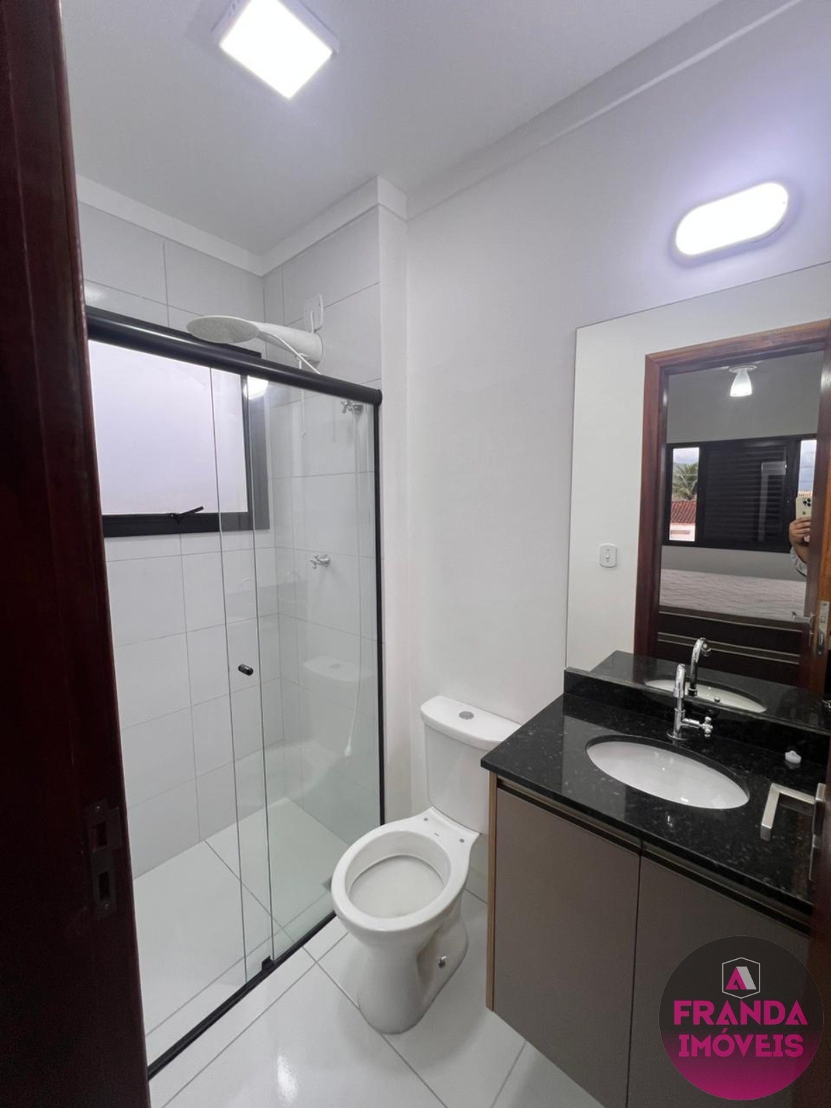 Apartamento à Venda no Bairro Silop - Ubatuba/SP