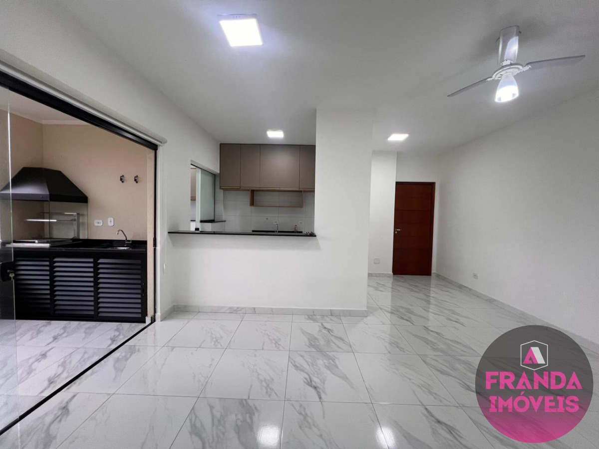 Apartamento à Venda no Bairro Silop - Ubatuba/SP