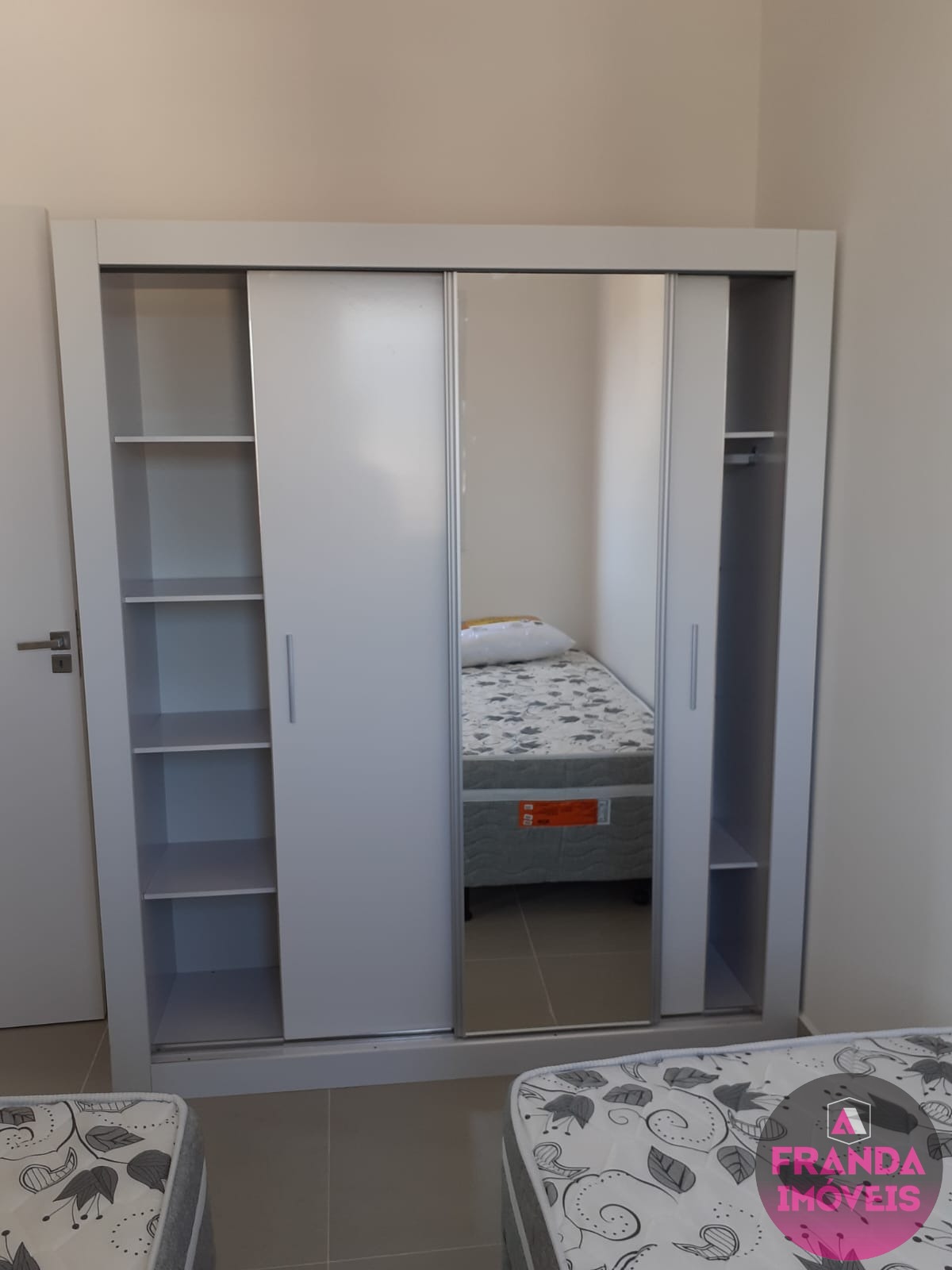 Apartamento à Venda no Centro de Ubatuba - SP