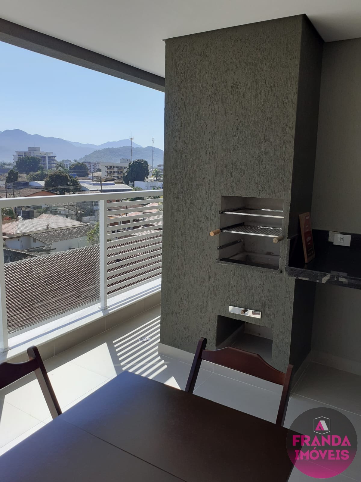 Apartamento à venda no centro de ubatuba - sp