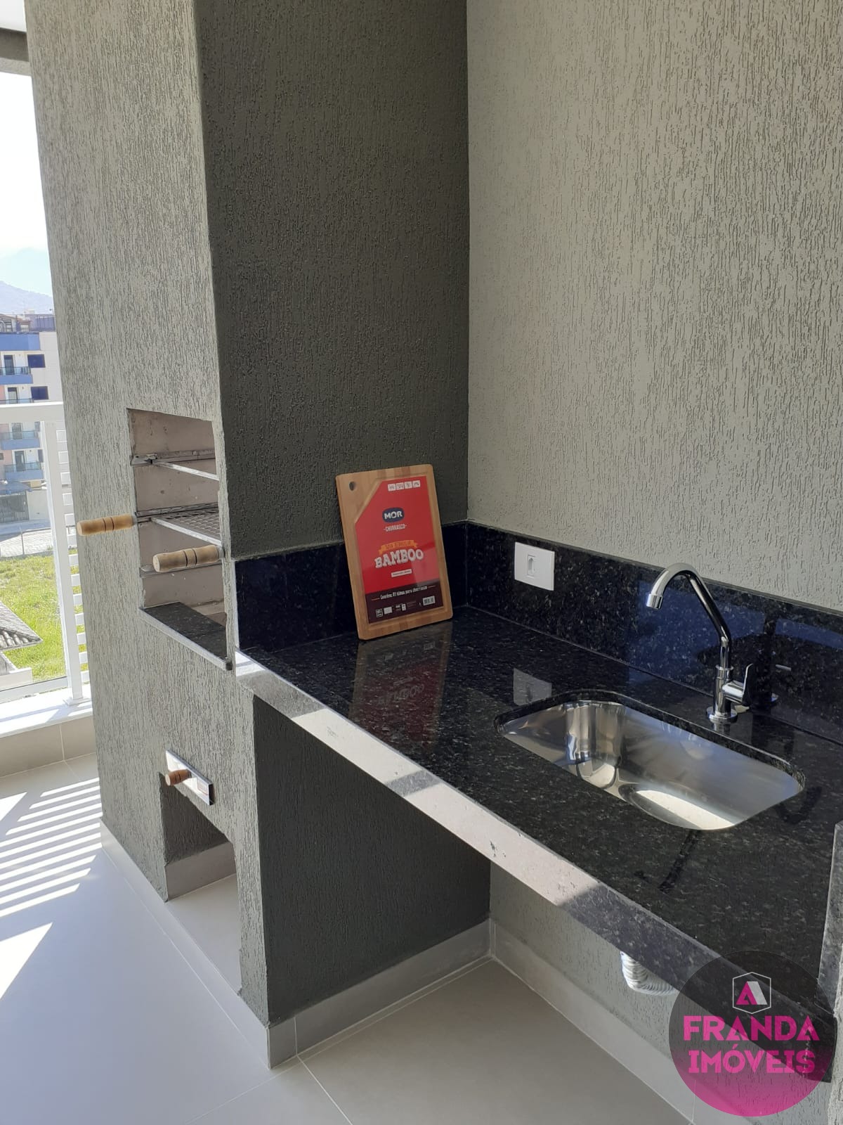 Apartamento à venda no centro de ubatuba - sp