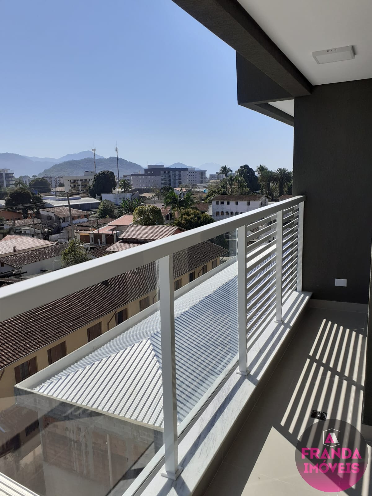 Apartamento à venda no centro de ubatuba - sp
