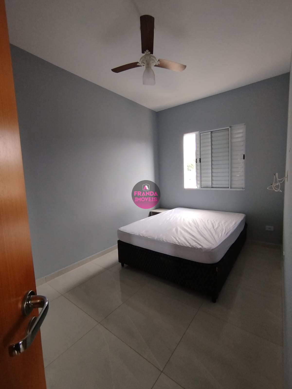 Apartamento à Venda no Bairro Estufa II - R$ 390.000,00