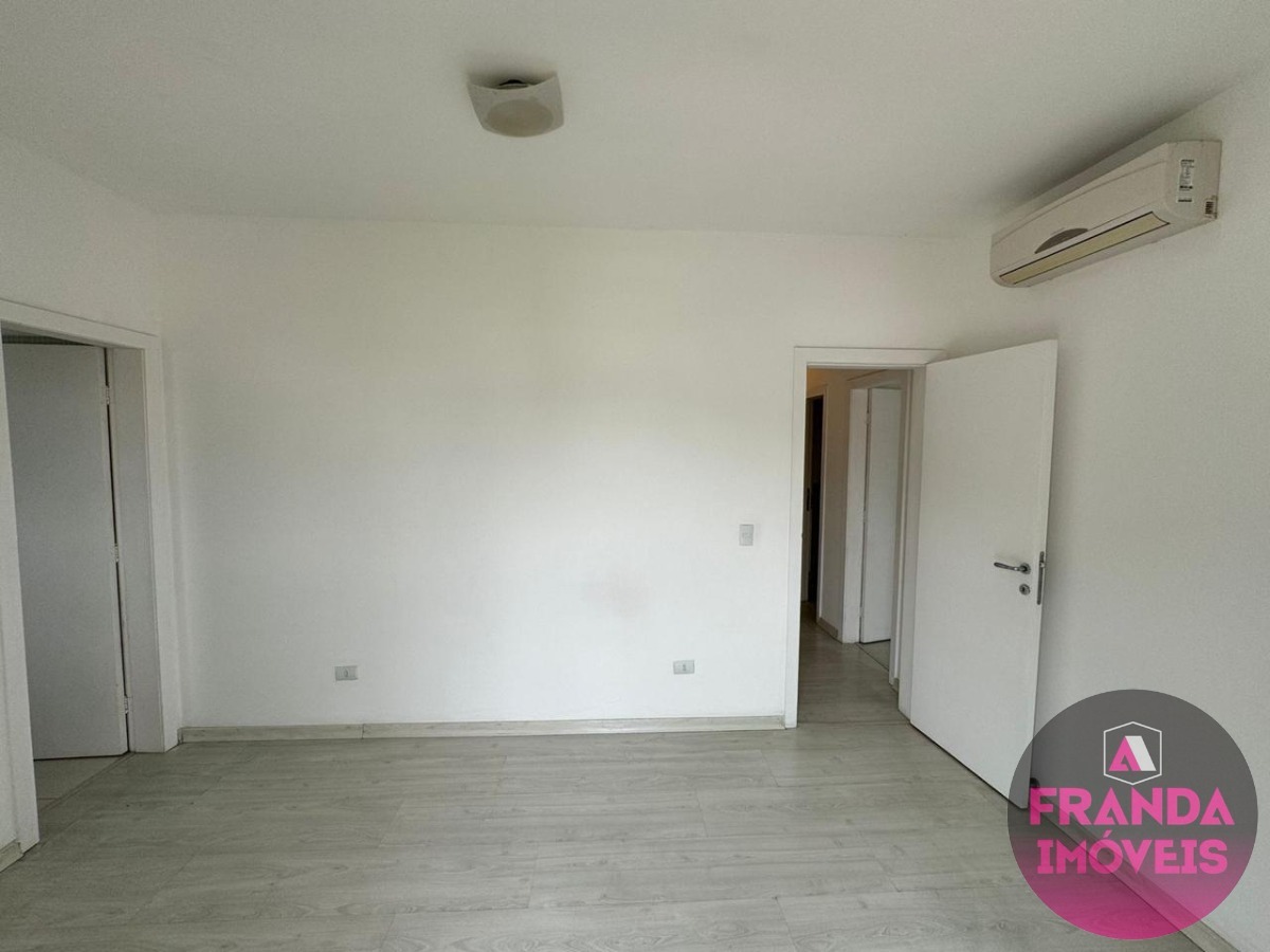 Apartamento, 3 quartos, 156 m² - Foto 9