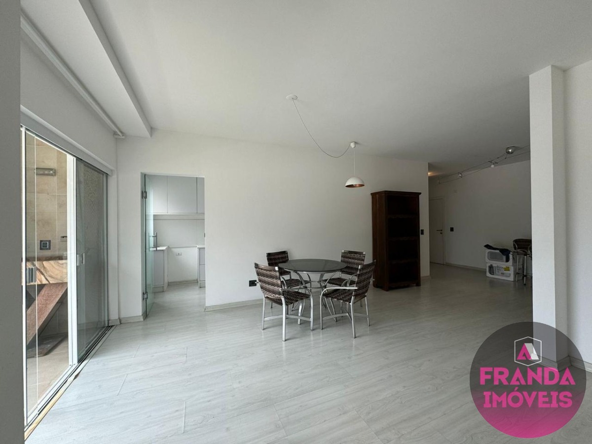 Apartamento, 3 quartos, 156 m² - Foto 3