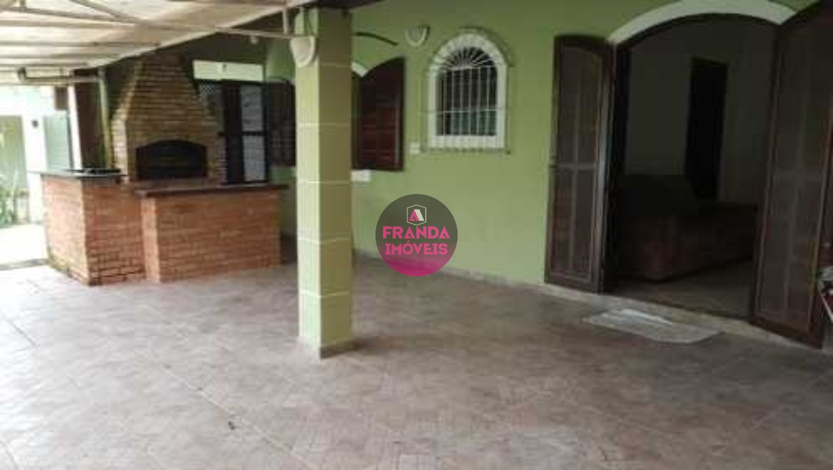 Casa à Venda no Bairro Perequê-Açu Ubatuba/SP!