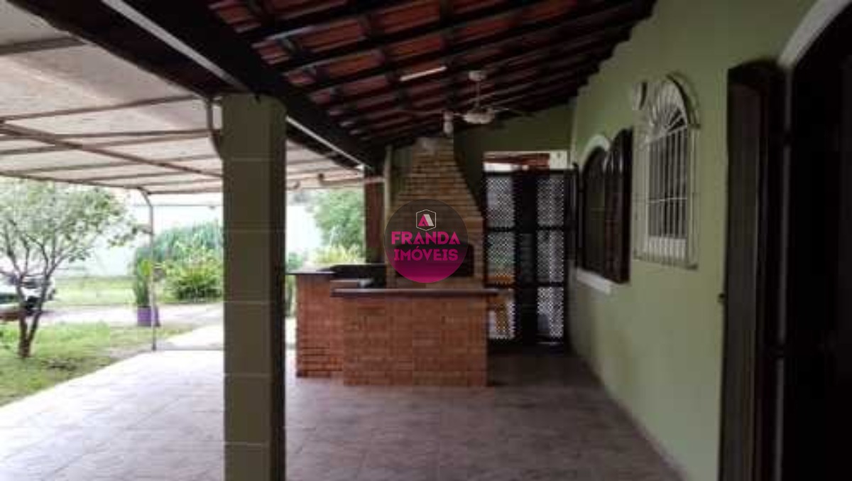 Casa à Venda no Bairro Perequê-Açu Ubatuba/SP!