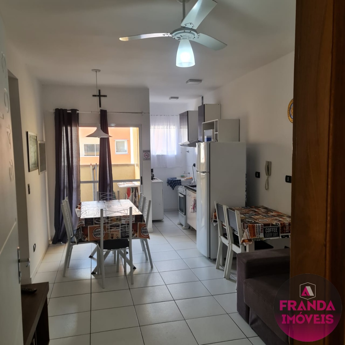 Apartamento à Venda no Bairro Ipiranguinha em Ubatuba-SP