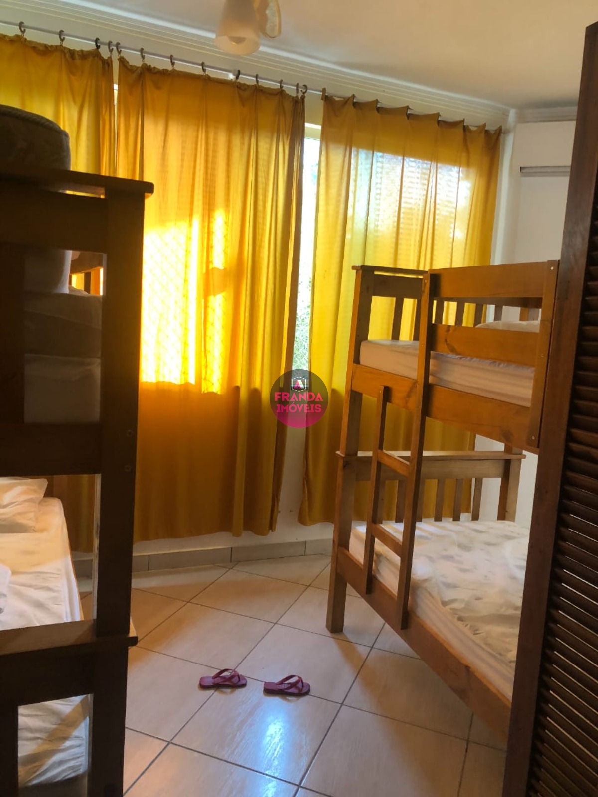 Apartamento à venda com 2 quartos, 70m² - Foto 12