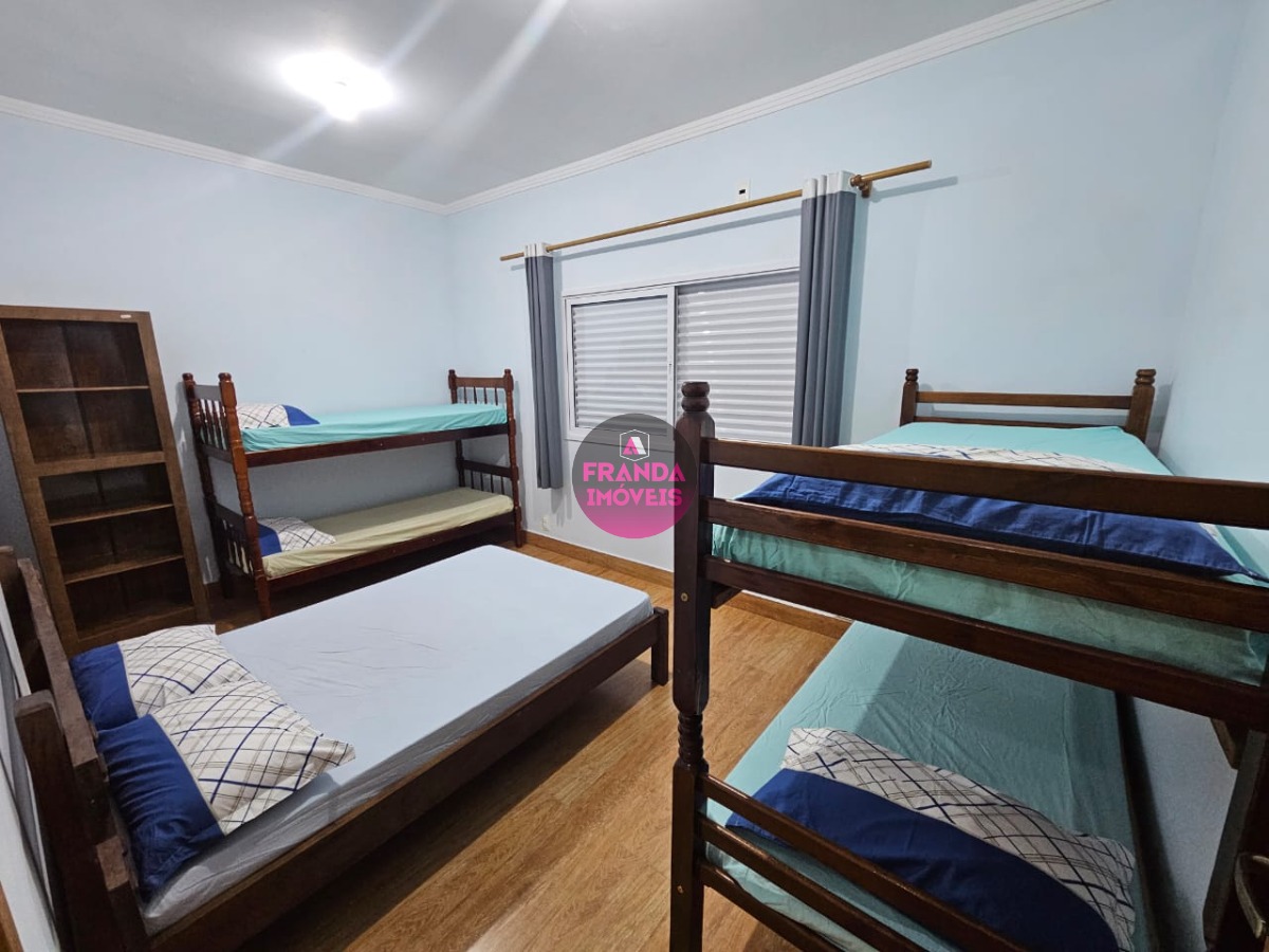 Sobrado à venda com 2 quartos, 220m² - Foto 11